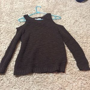 Brown cold shoulder sweater never worn